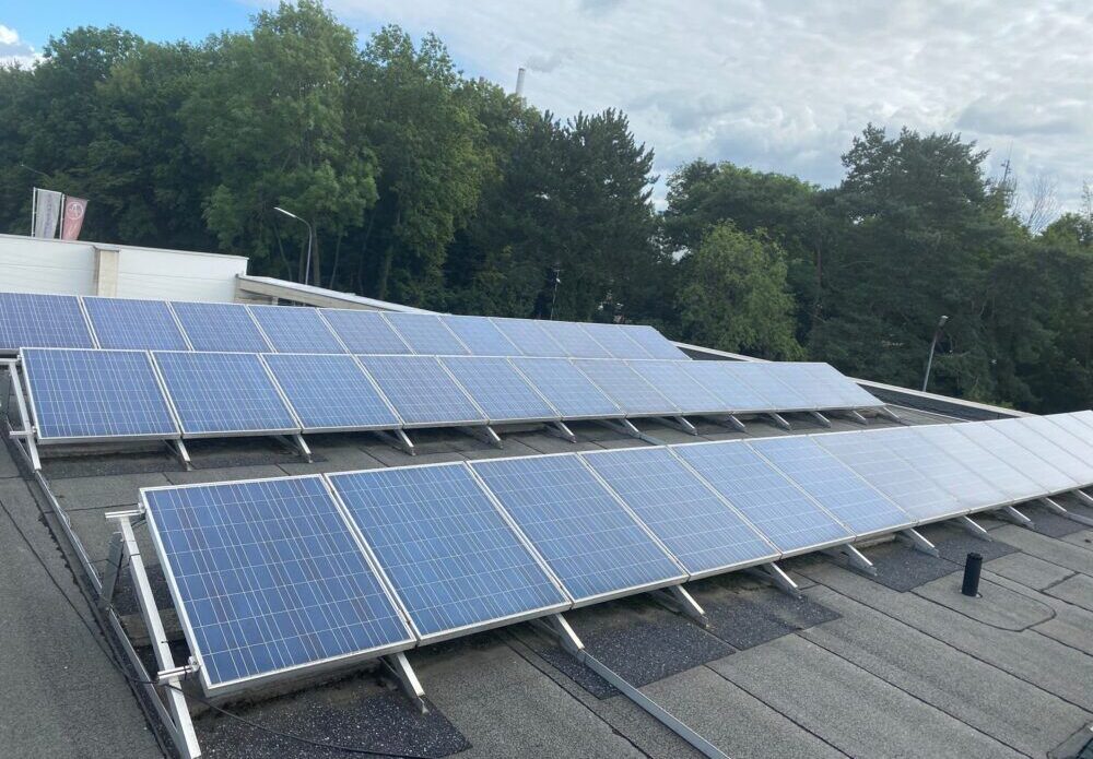 Photovoltaikanlage zur Eigenstromproduktion bei Fensterkonzepte Schulze