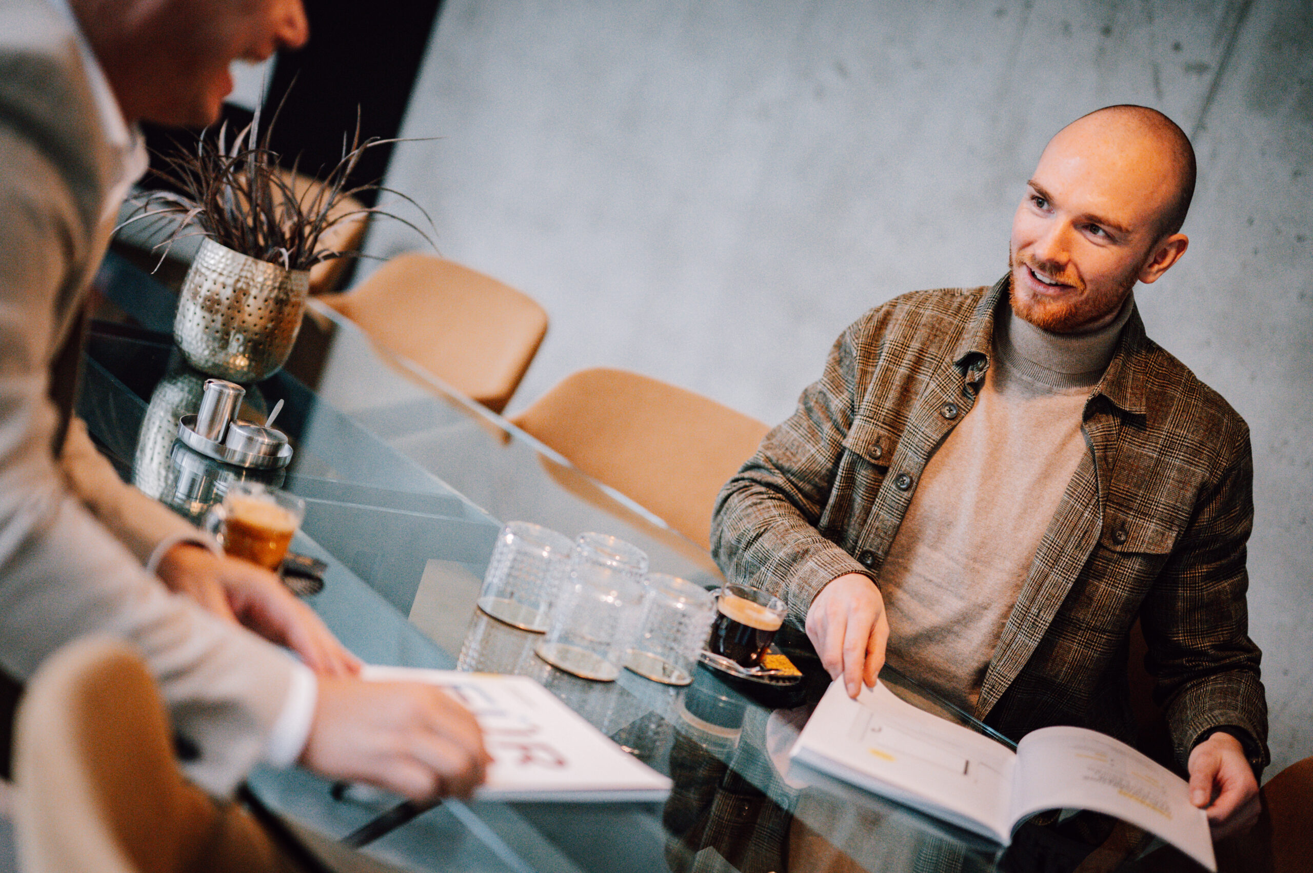 Hochwertige Fenster von Fensterkonzepte Schulze in Köln – moderne Wärmedämmung und stilvolle Optik für die Sanierung älterer Häuser.
